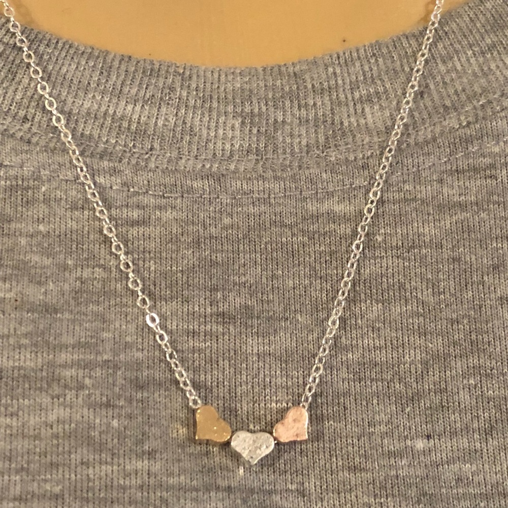 heart necklace - Picture 4 of 5